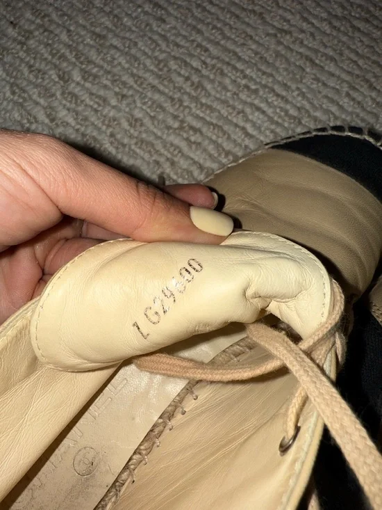 Two-Tone Chanel Espadrille Sneakers - Beige and Black - Picture 5 of 7